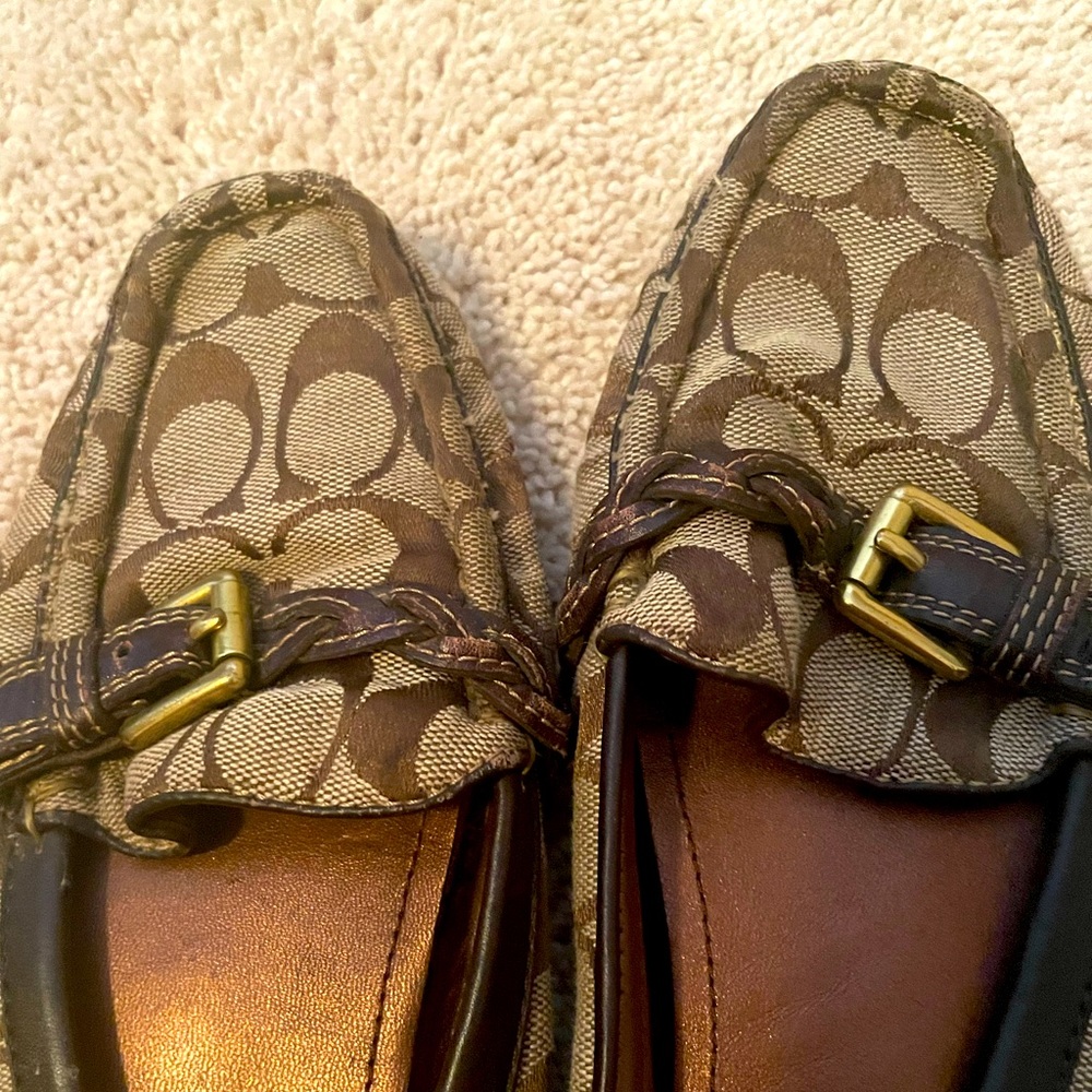 Coach driving moccasins